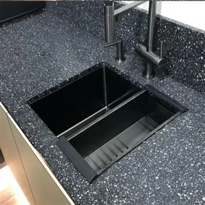 Композитна PVC плоча от черен терразо за кухненски плот